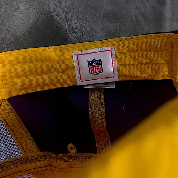 Minnesota Vikings hat - Picture 5 of 5